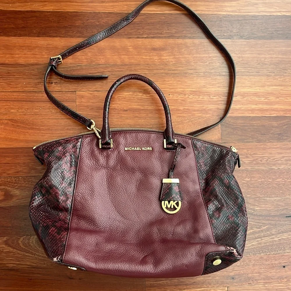 MICHAEL KORS Riley satchel maroon snakeskin leather